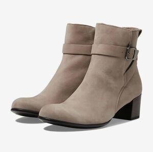 ECCO Clasdic Ankle Bootie